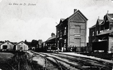 St Hubert gare- int.jpg